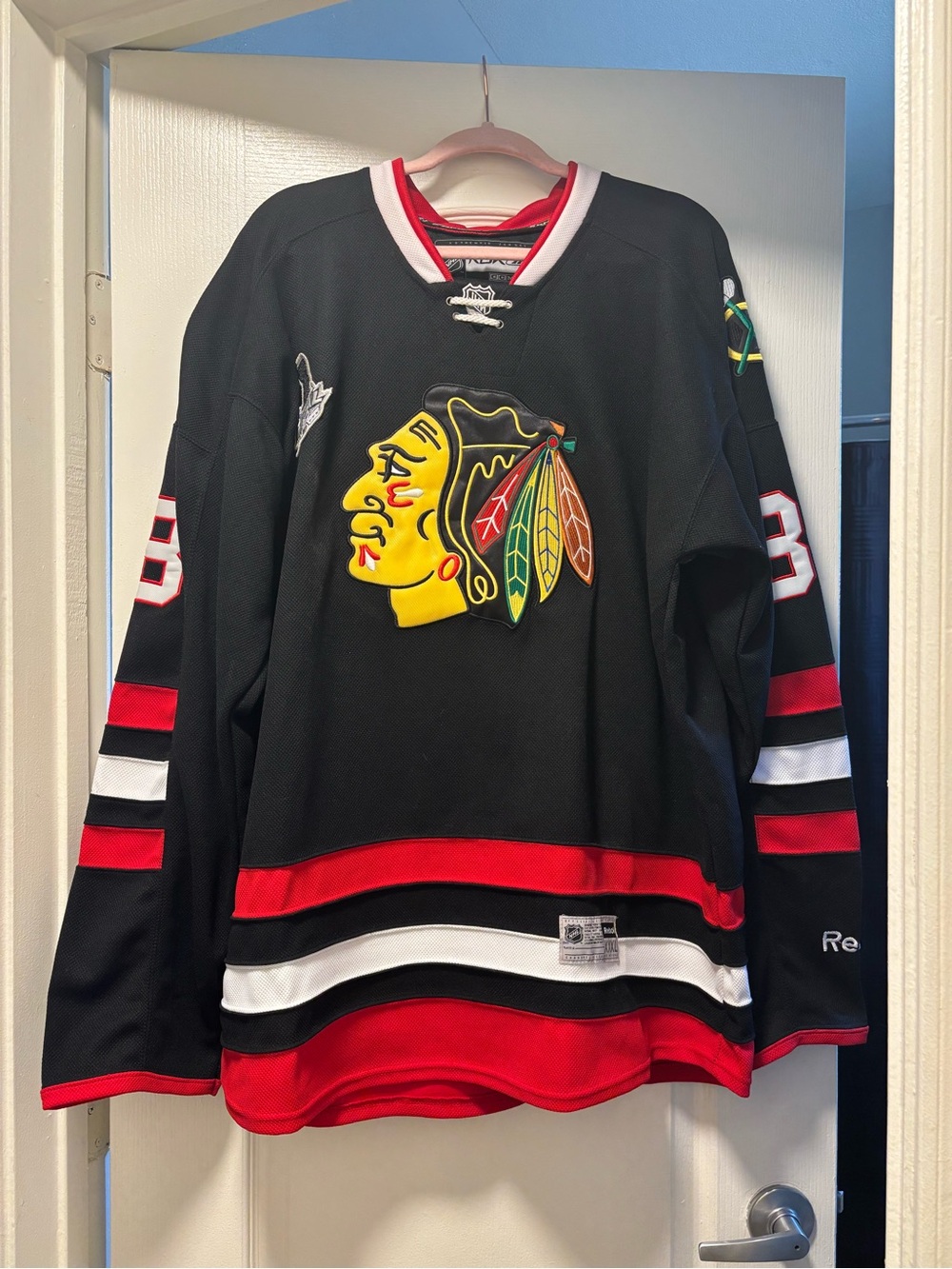 Black Reebok Chicago Blackhawks Patrick Kane 2014 autographed stadium jersey
